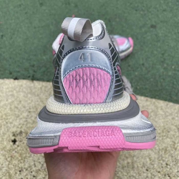 Balenciaga 3XL - Pink/Tan