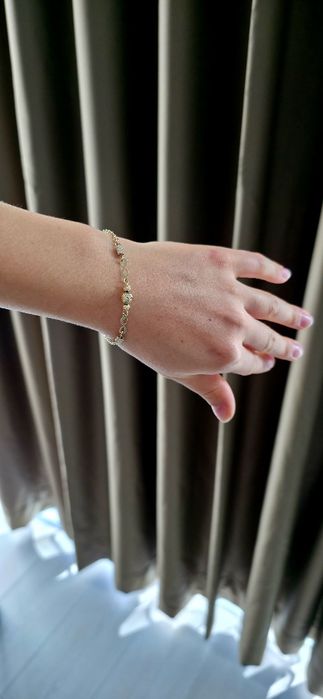 Дамска златна гривна 3.52гр