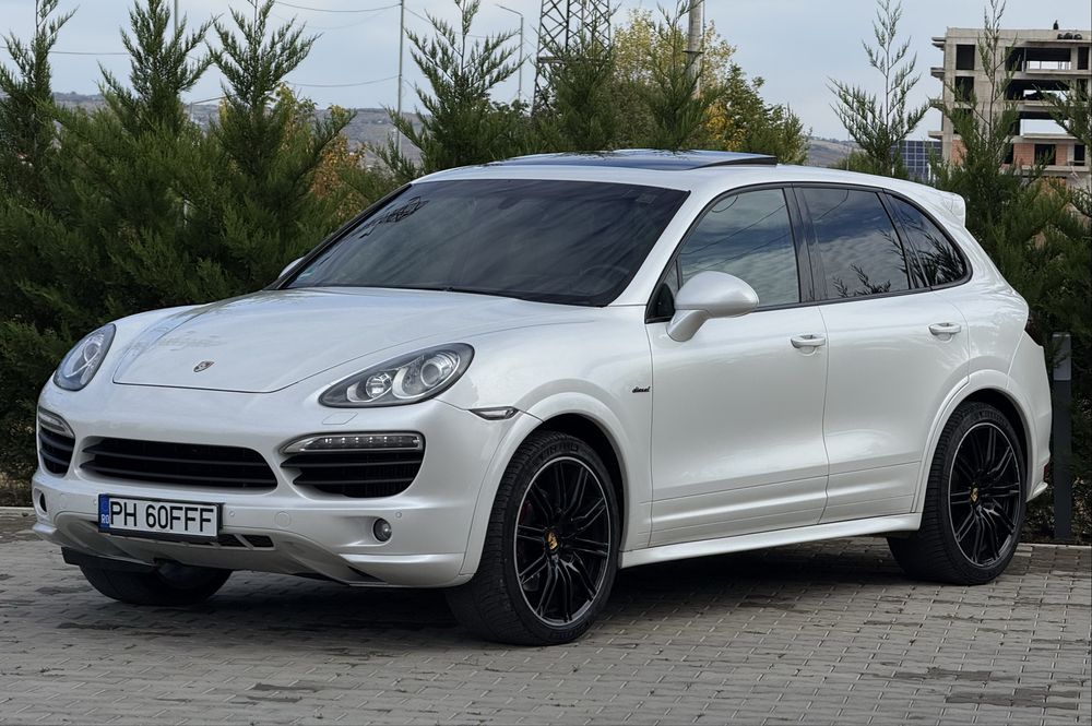 Porsche Cayenne 2013 / 3.0 Diesel / Pachet GTS