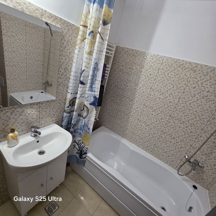 Inchiriez garsoniera in Hipodrom, capatul lui 2, bloc nou, etaj 4 cu lift