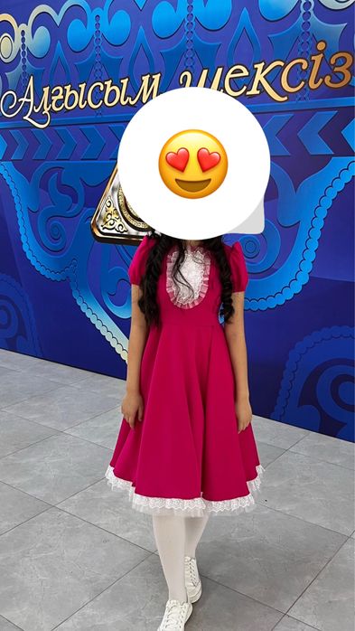 Продам малиновое платье