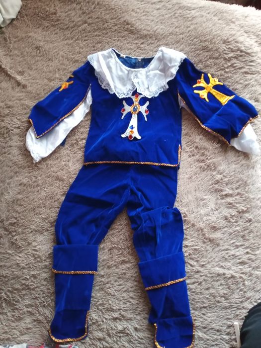 Продам костюм мушкетёра!