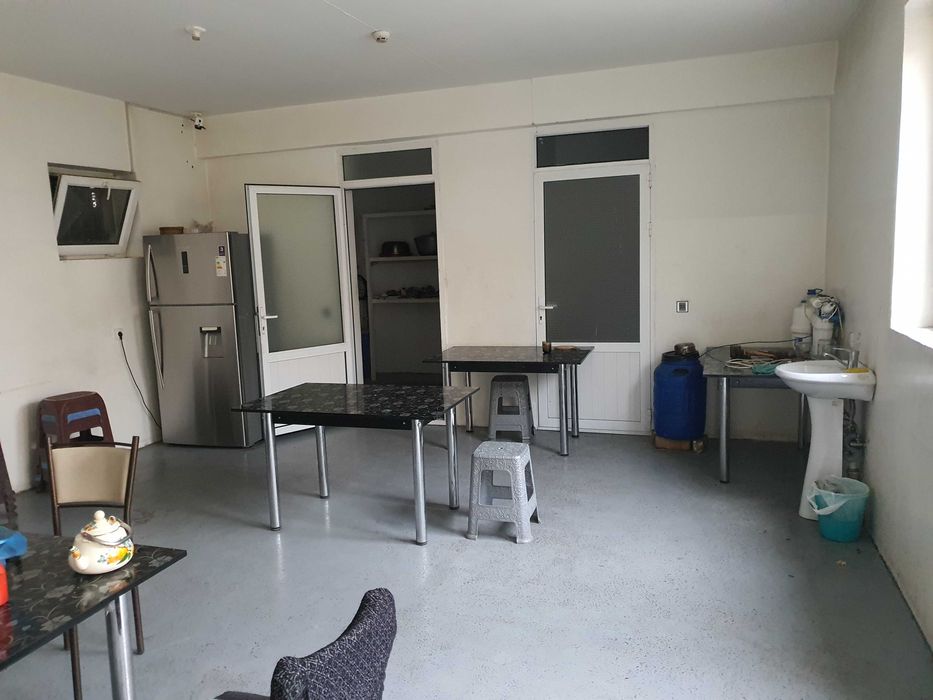 Arenda 1000 kv. Metro S.Rahimov yonida