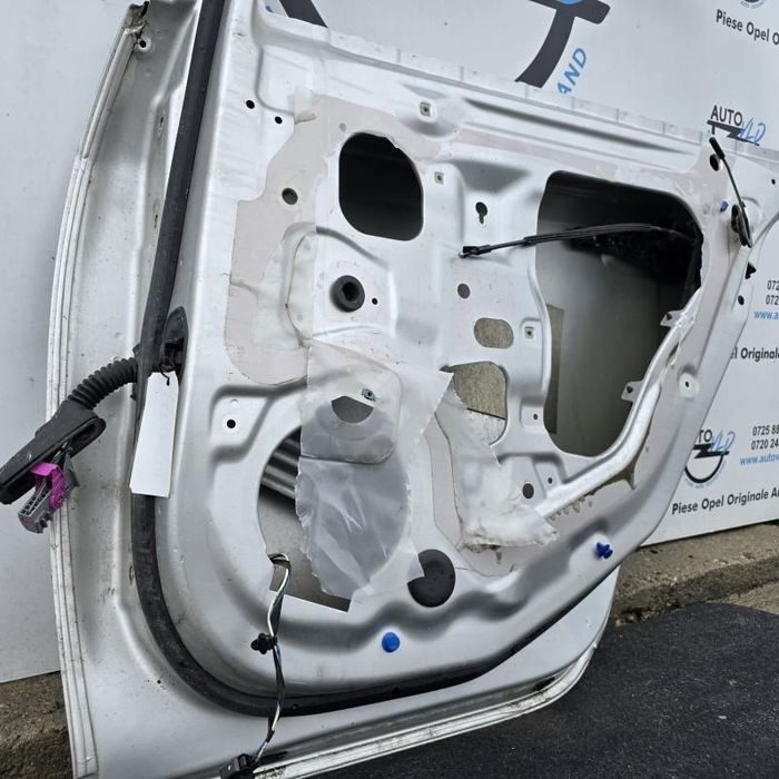 Portiera usa Z176 dreapta spate Opel Insignia A facelift