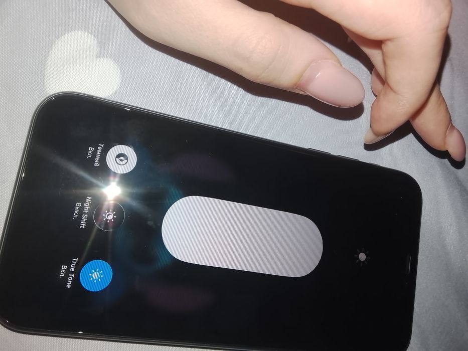 Айфон 11 продам срочно