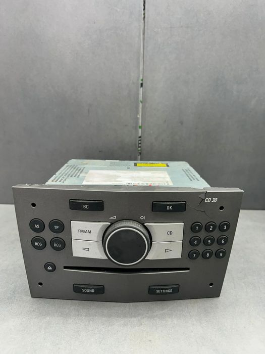 Radio CD Opel Astra 2007 1.4 MT (90 hp)