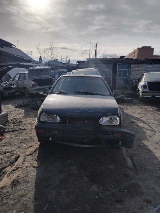Продам гольф3 позапчастям