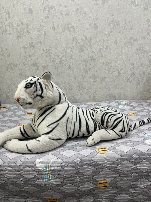 Продам игрушку тигра 2000 тг