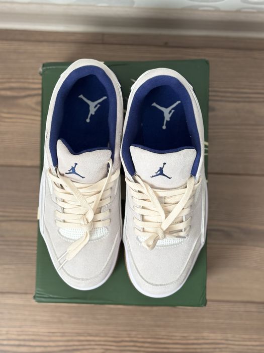 Nike Air Jordan 4 Retro