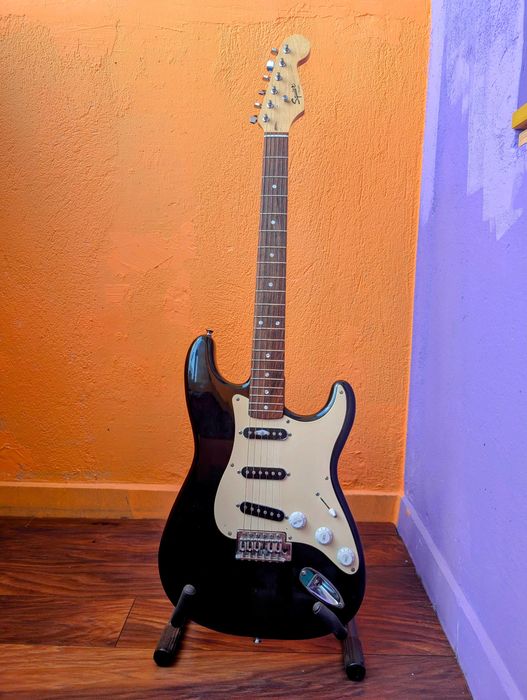 Squier Bullet Strat