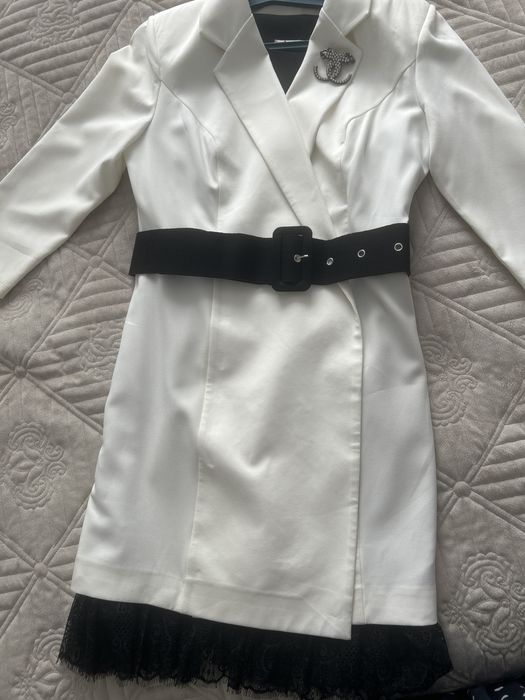 Женская одежда, платье