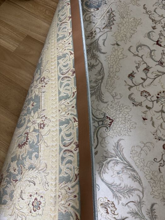 Продам ковер 4 метра