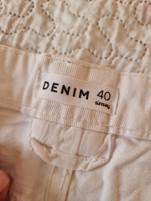 Дамски бели дънки от Sinsay