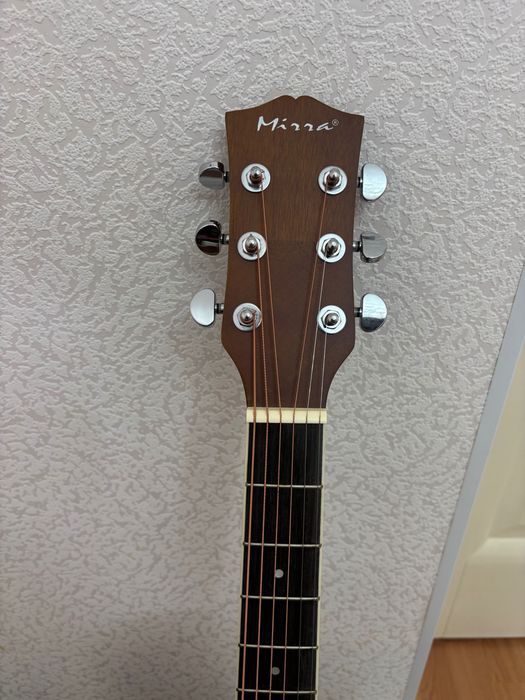 Гитара акустическая, новая