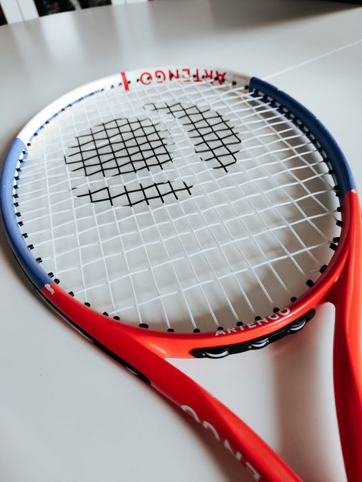 OFERTĂ Rachete de tenis de câmp