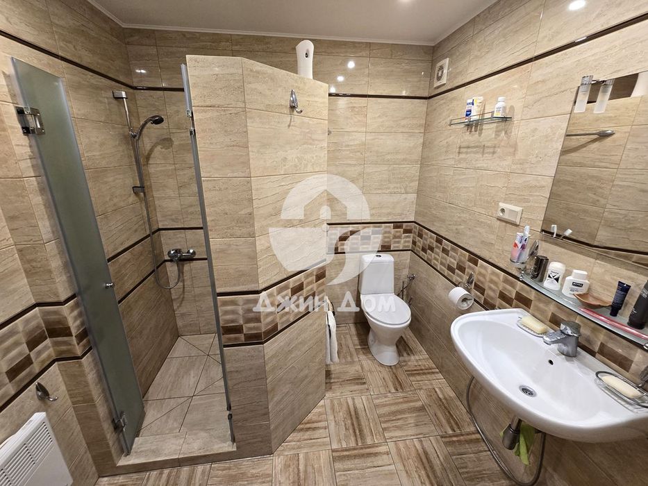 Тристаен апартамент БЕЗ ТАКСА в сграда „Булевард“, гр. Несебър