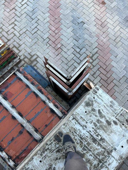 Аренда опалубки, колонн.