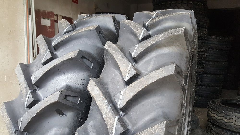 Cauciucuri noi 13.6-36 OZKA 8 pliuri anvelope tractor DEUTZ