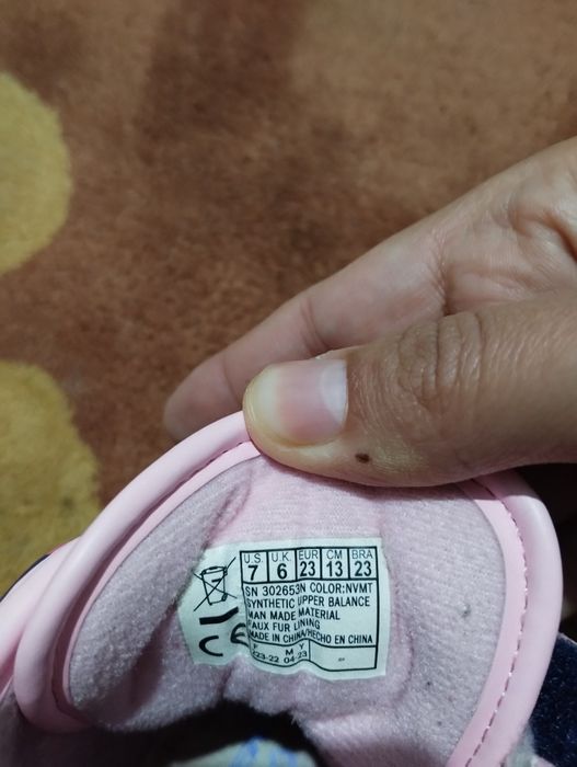 Skechers. Cizme zăpadă Power Paint mărimea 23 Bleumarin
Cizme de