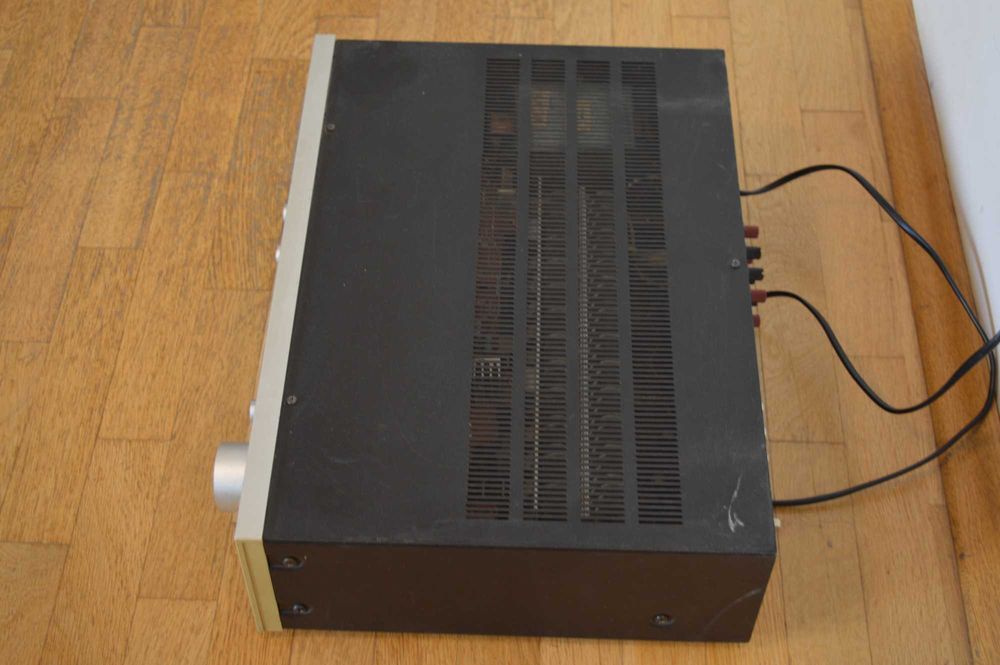 Hi Fi стерео усилвател NIKKO NA-990 Made in Japan