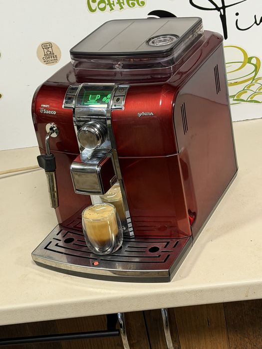 Кафемашина кафе автомат Saeco Syntia с гаранция