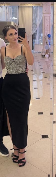 Вечерние платьее