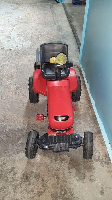 Машинка-трактор с прицепом