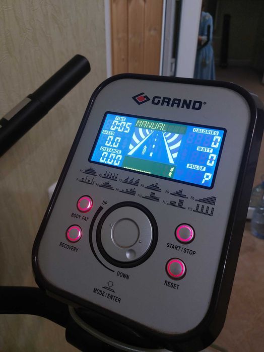 Электрический велотренажёр