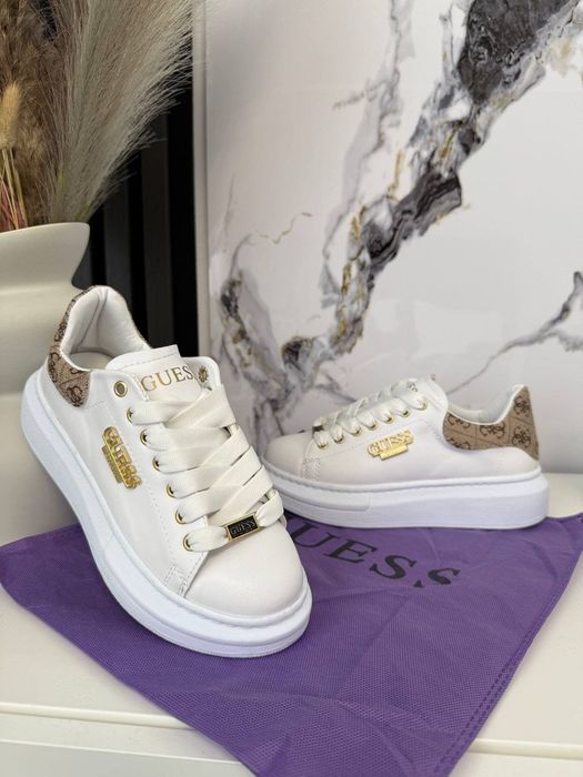 Adidași damă Guess