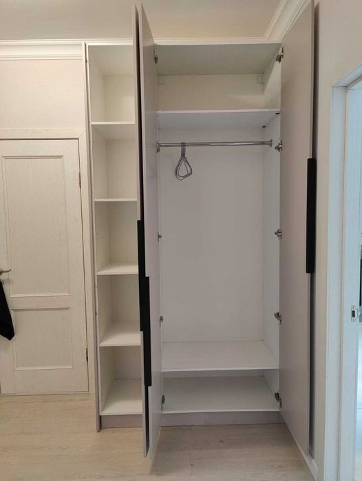 Шкаф для одежды, высота 250 см