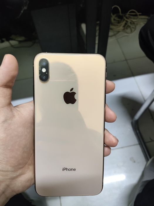 Iphone xs max 64 gb