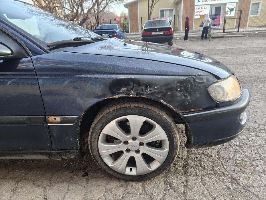 Opel omega b автомат
