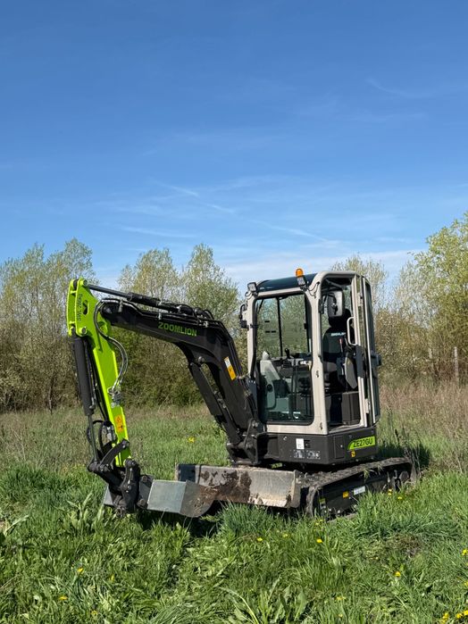 mini excavator 3 tone