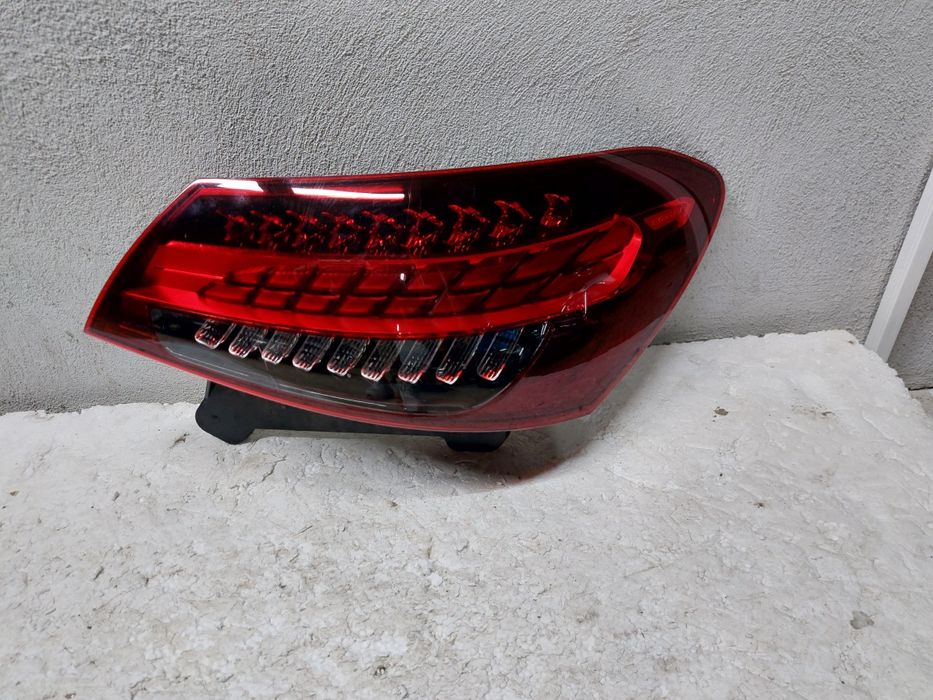 stop tripla lampa spate dreapta original mercedes s w223 led