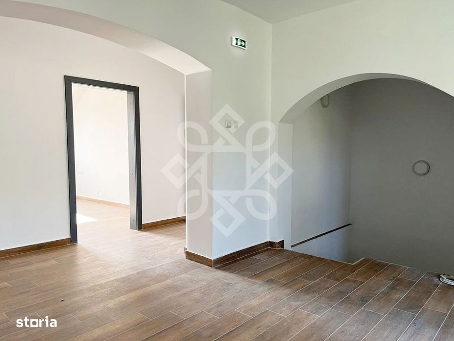 Cladire de birouri de inchiriat in Oradea