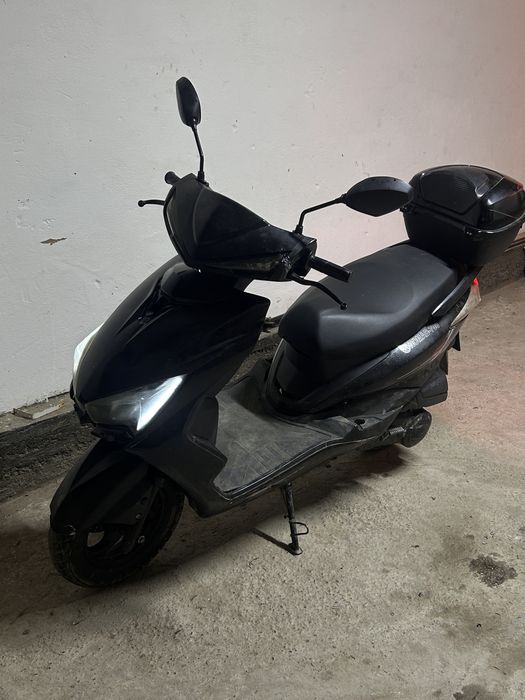 Продам Мопед М8 про