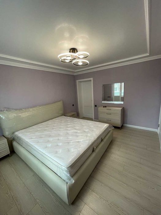 3комнатная квартира ремонт Спецплан Кирпич Лифт 107м2 Дархан КС