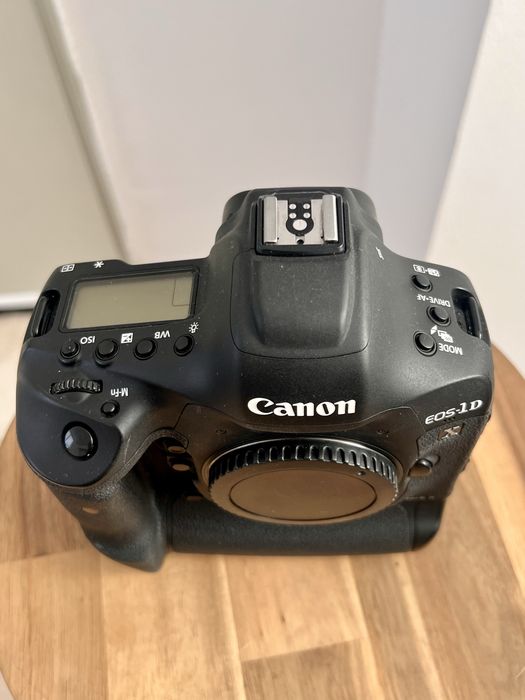 canon 1dx mark ii second hand si noi de vanzare • Anunturi • OLX.ro