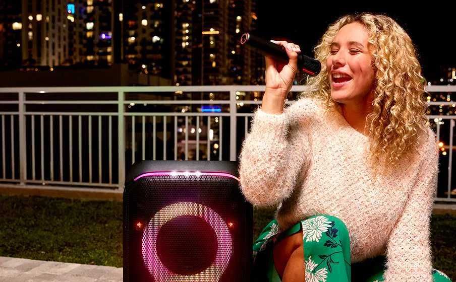 Wireless microfon JBL Partybox Wireless Microphone cu două microfoanele pentru Karaoke (CLONA)