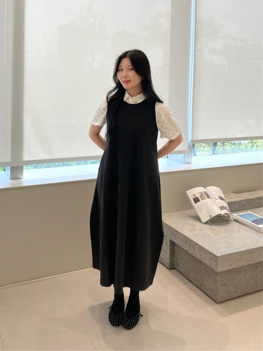 Продам платье Uniqlo размер М в черном цвете