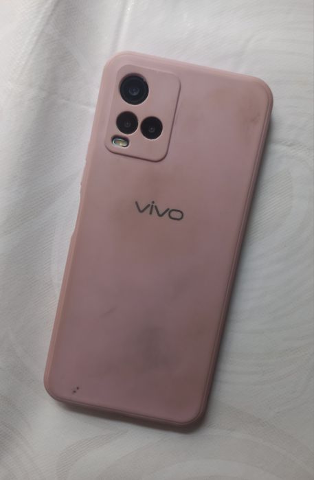 Продается телефон