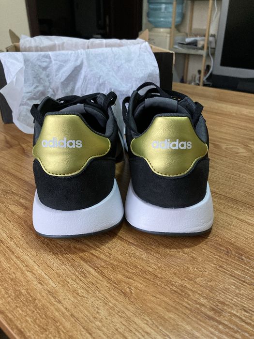 Мъжки оригинални маратонки Adidas RUN 60 s 2.0