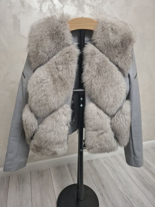 Haina de blana vulpe si piele naturala mărimea S