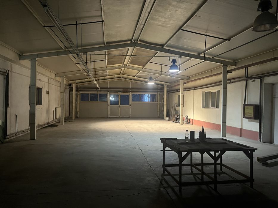 Inchiriez Hala Depozit