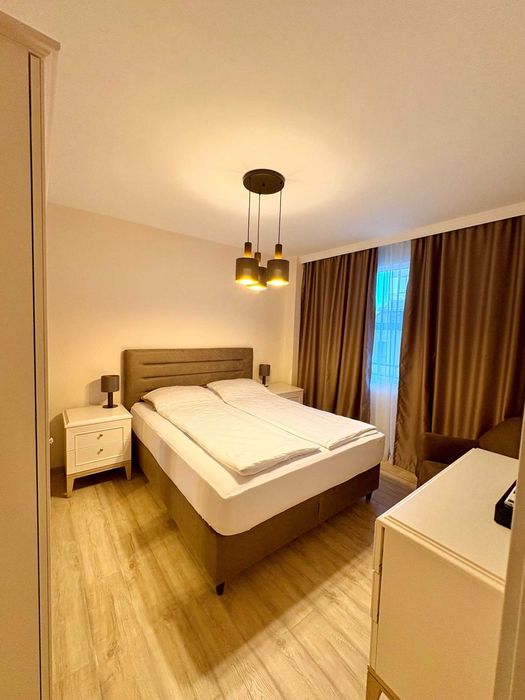 Продава се Тристаен апартамент в Пловдив, Каменица 1 - 110 кв.м за 2991 €/кв.м - Снимка #4