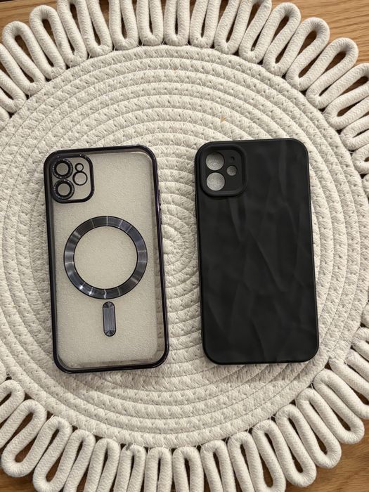 Iphone 11 128GB Черен цвят (Без забележки) + Два калъфа (подарък)