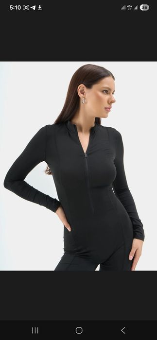 Спортивный комбинезон женский