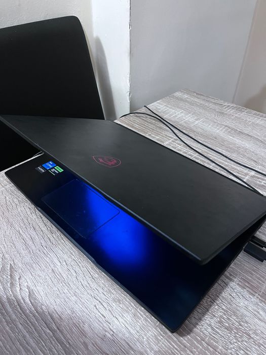 Laptop MSI thin gf63