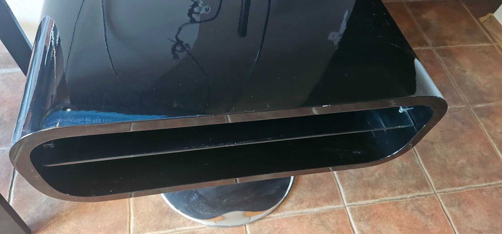 Телевизионен Шкаф