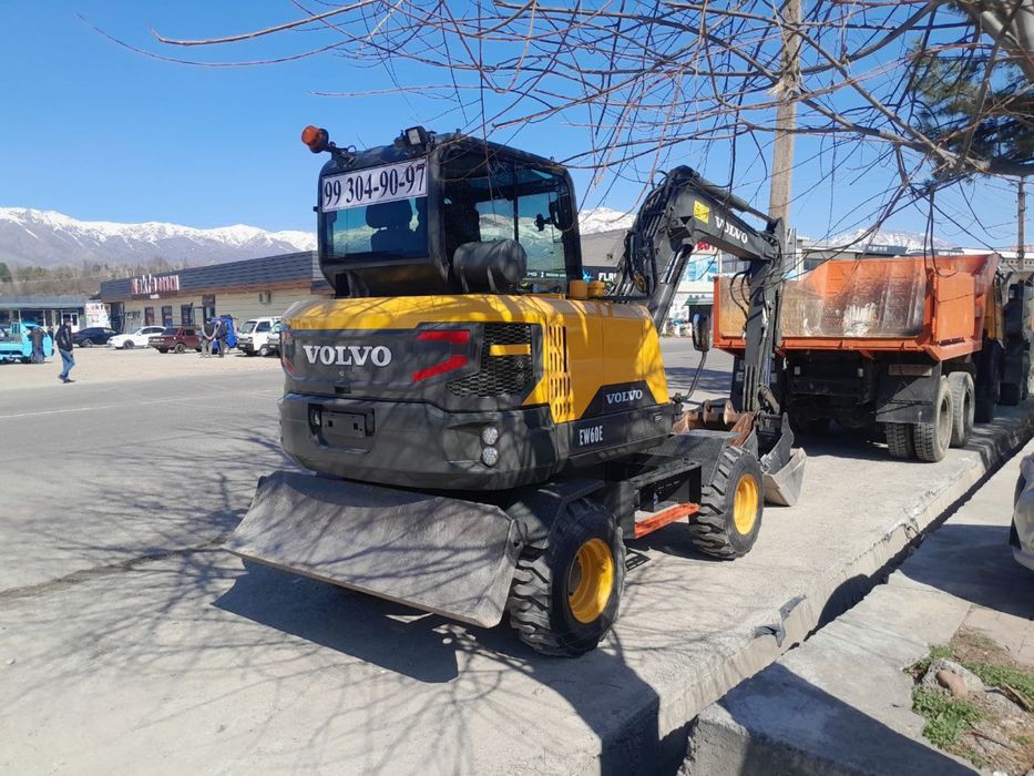 Pishgan g’isht Klines Sheben Shag’al Shlakablok Sement Ekskavator